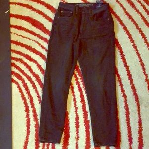 American Eagle HiRise ‘mom’ jean